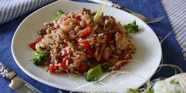 برنج با سبزیجات برای رژیم دوکان